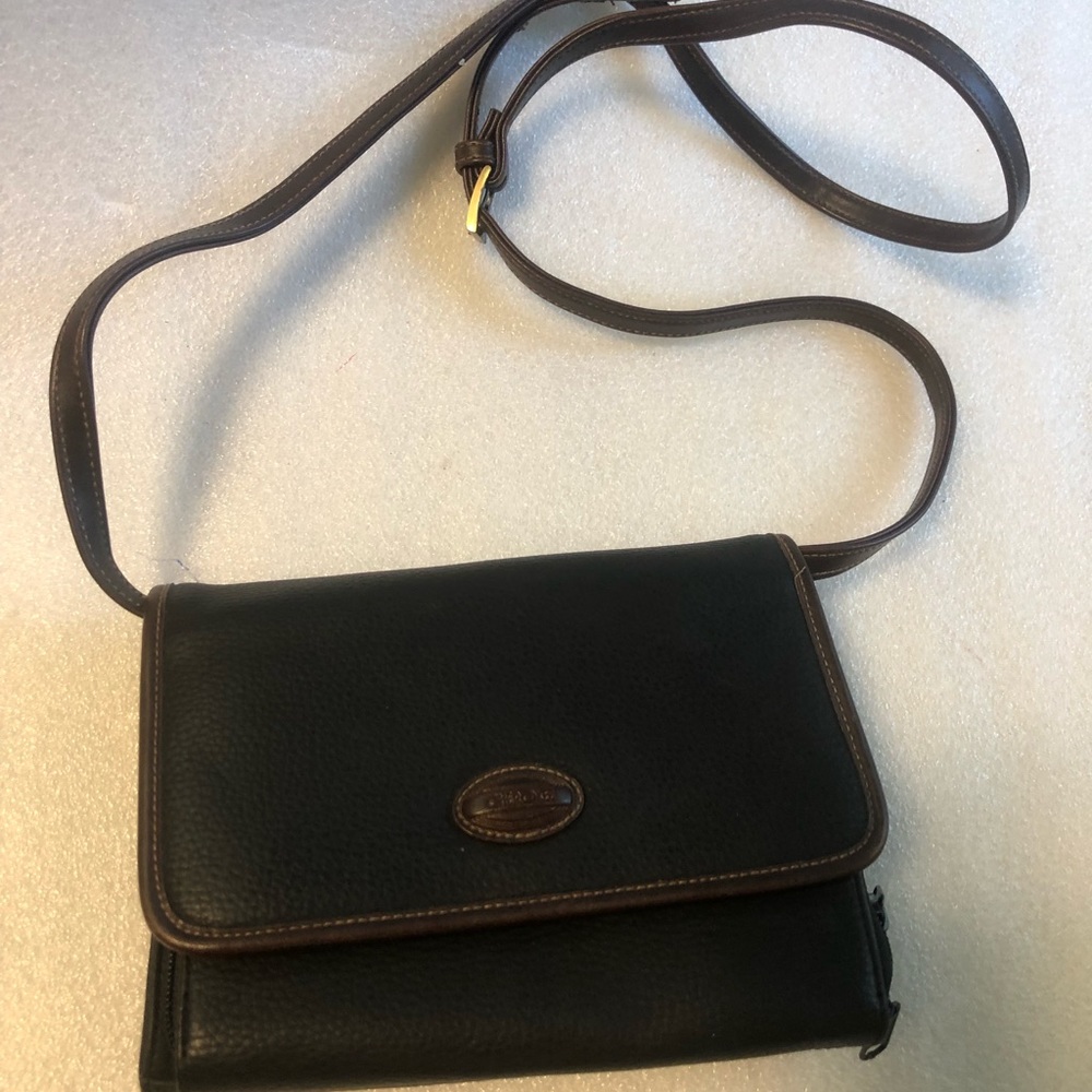 Cherokee Brown leather cross body purse - Picture 1 of 16